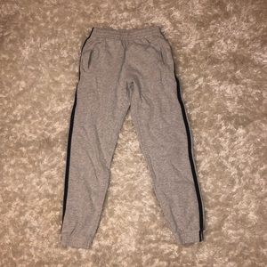 BRANDY MELVILLE ⚡️ rosa sweatpants